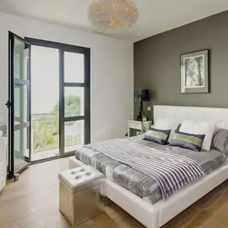 Σπίτι διακοπών With Pool And Garden 14p *